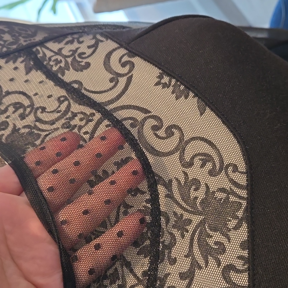 Guess Mesh Top - Picture 7 of 16